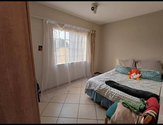 2 BEDROOM APARTMENT FOR SALE IN MONAVONI